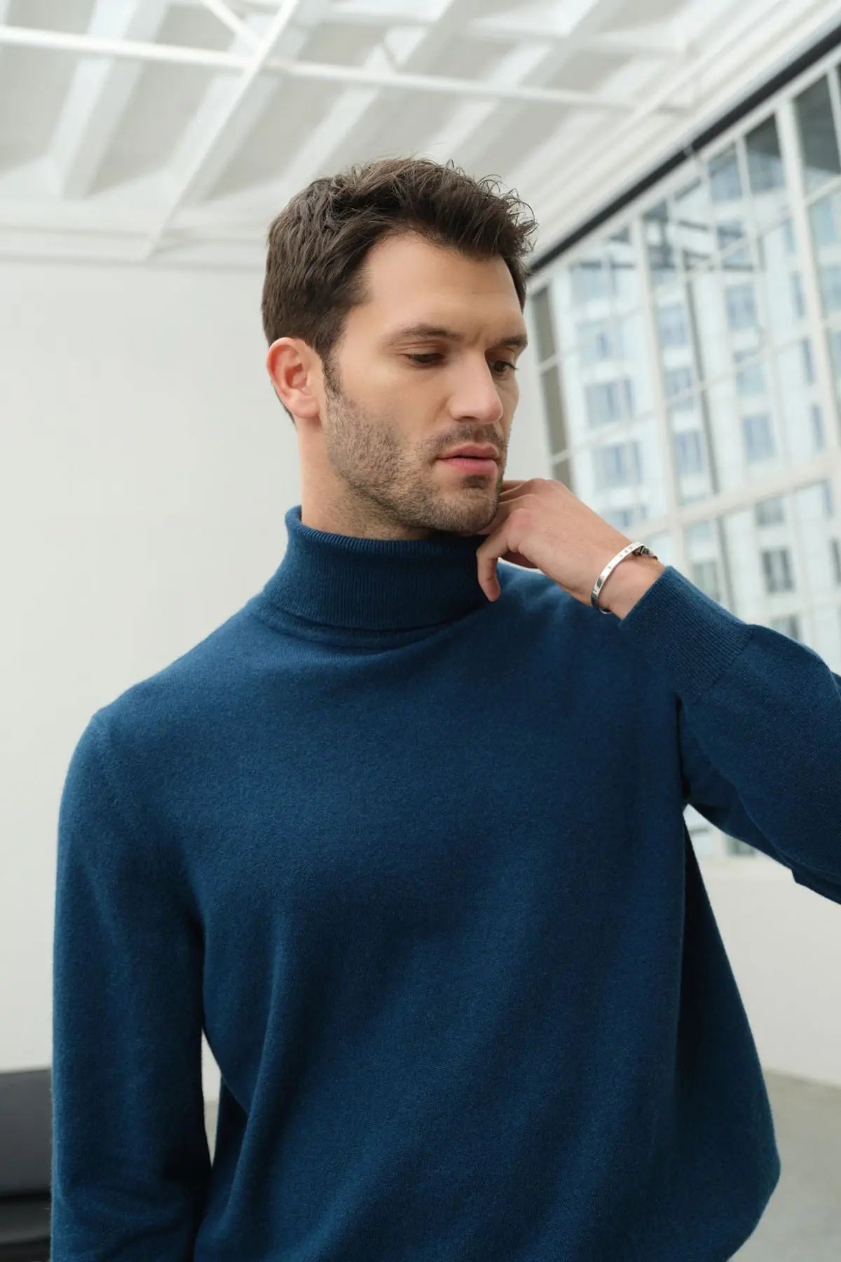 Tavuskusu Saf Kaşmir Balıkçı Yaka Uzun Kollu Erkek Kazak Silk and Cashmere