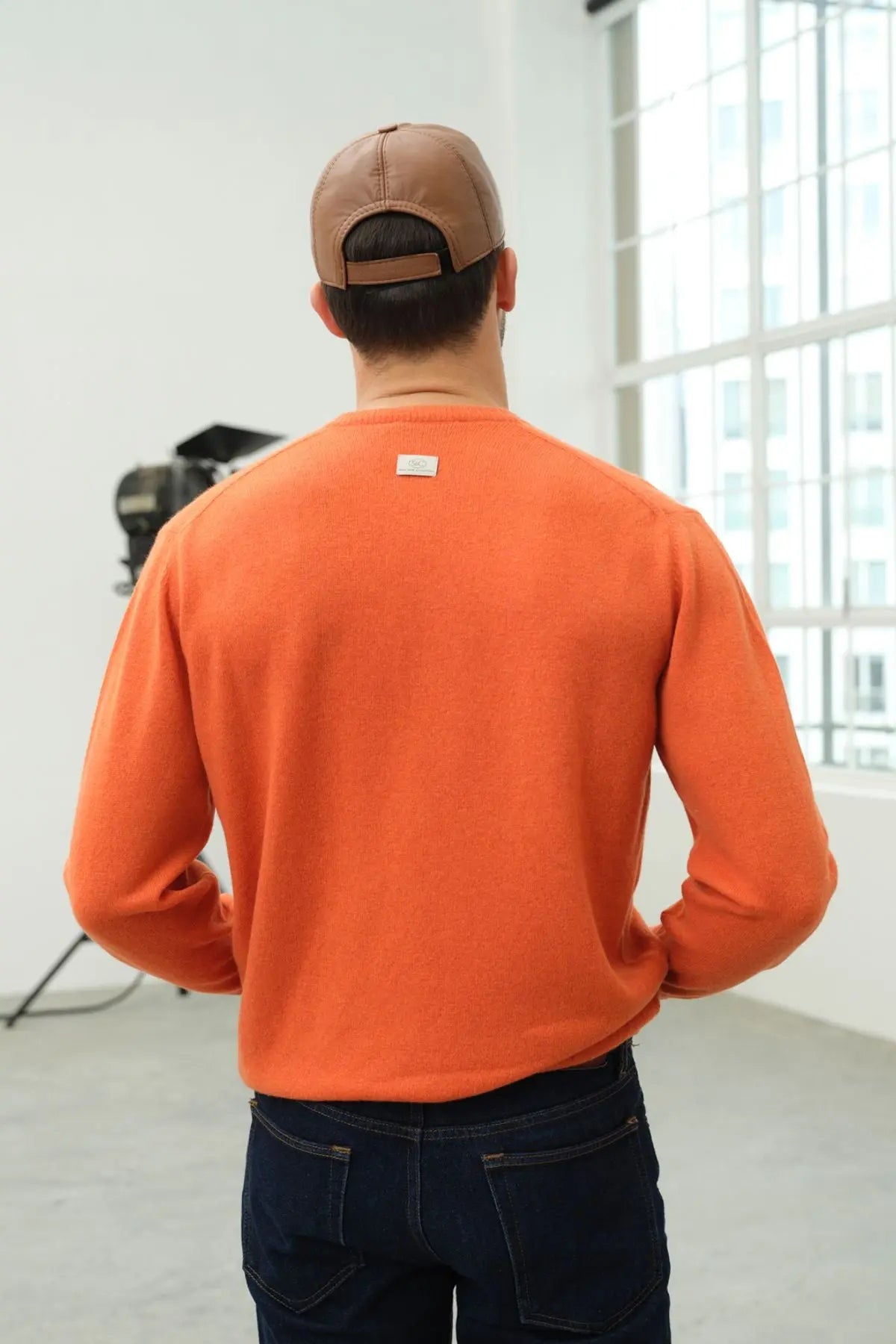 Turuncu Saf Kamir V Yaka Uzun Kollu Vincent Erkek Kazak Silk and Cashmere