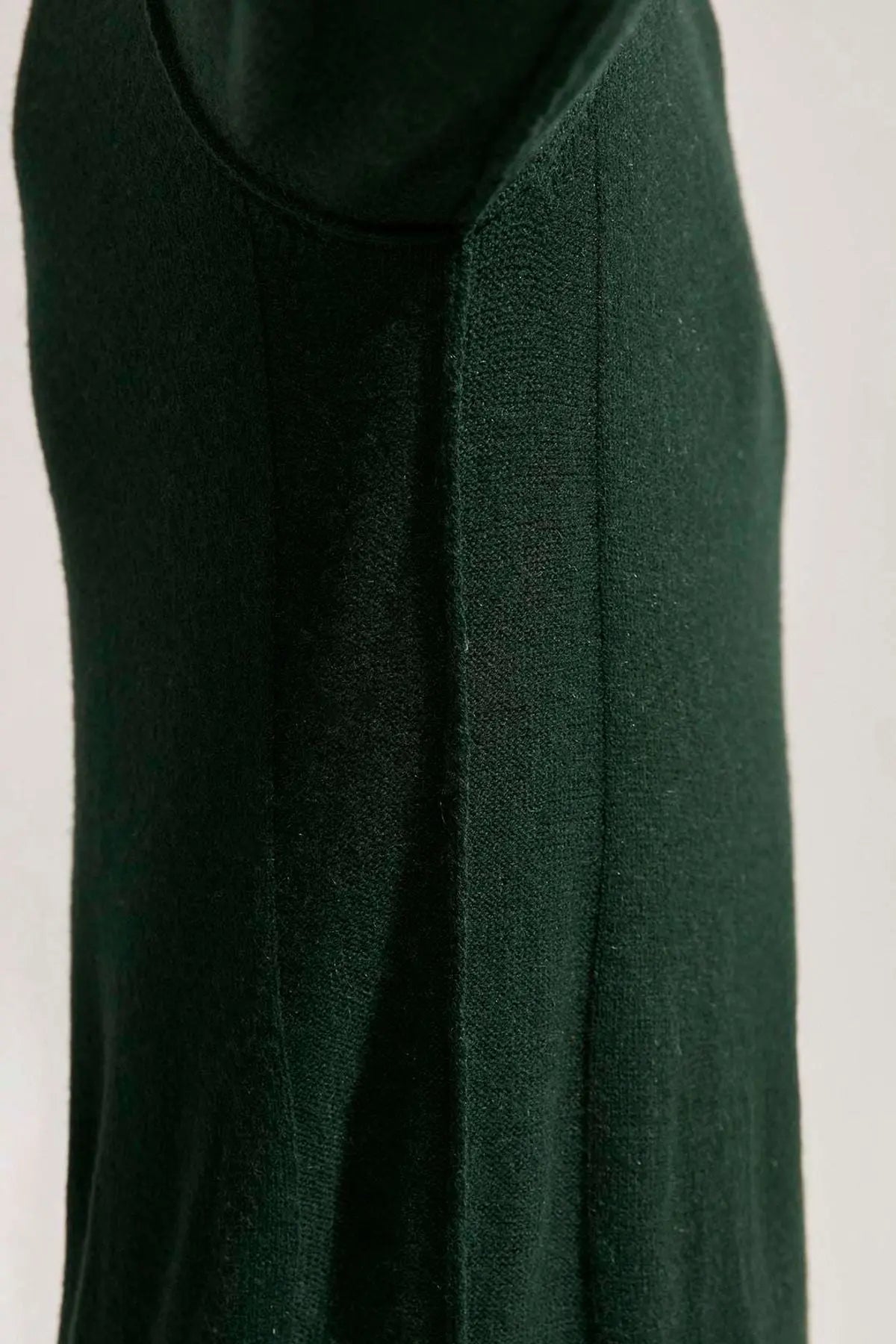 Yeşil Kaşmir ve Avustralya Yünü Erson Ters Dikiş Detaylı Yuvarlak Yaka Uzun Kollu Erkek Kazak Silk and Cashmere