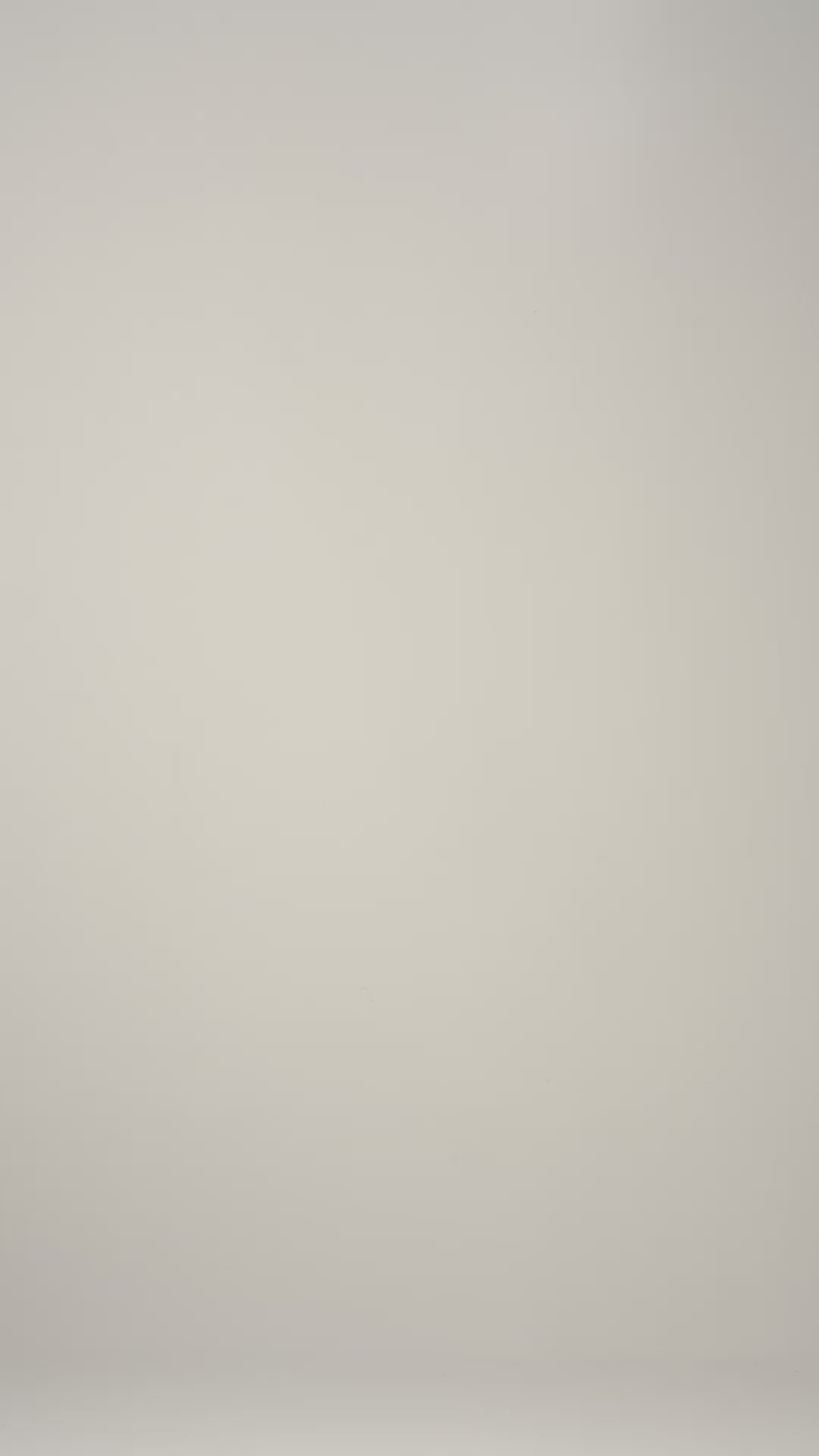 Videoyu yükle: Siyah ReLoved Geri Dönüştürülmüş Kaşmir ve Merino Yünü Karışımlı Selanik Örgü Yuvarlak Yaka Erkek Kazak