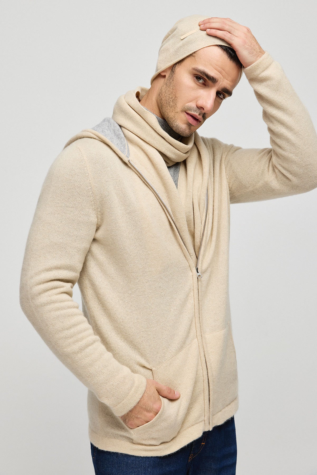 Kum Beji Saf Kaşmir Scott Erkek Kapüşonlu Hırka